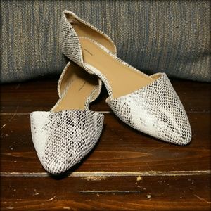 D"orsay Flats